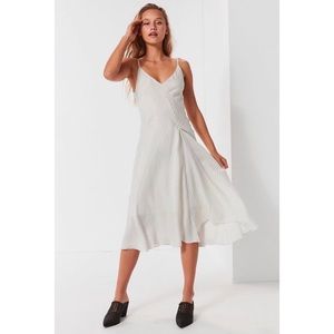 {uo} caara dress